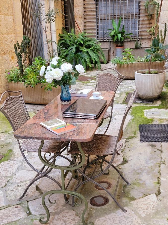 Giovinazzo Historic Apulia Old Town Stone House With Private Patio 아파트 외부 사진